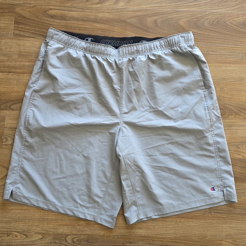Champion Men's Woven Performance Short Size XXL Gray